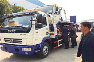阳山汽车道路救援拖车价格